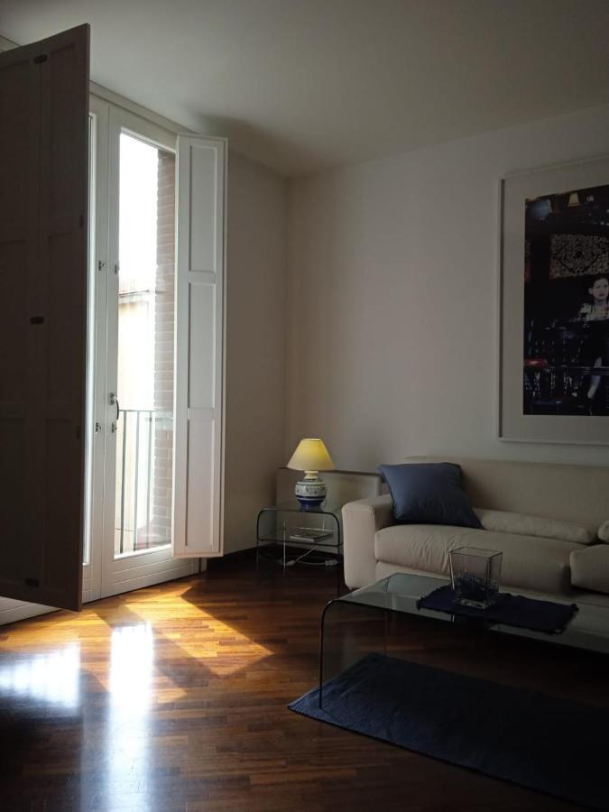 Olimpia Apartment City Center Salerno Dış mekan fotoğraf